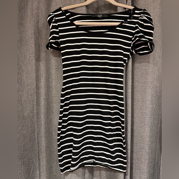 April DressBlack & White Dotted Stripe